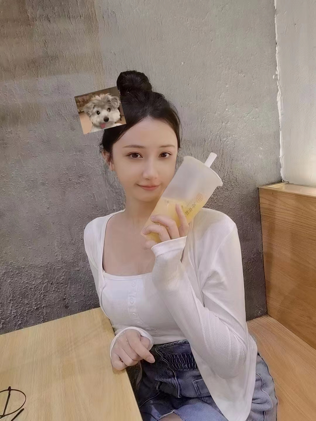 。