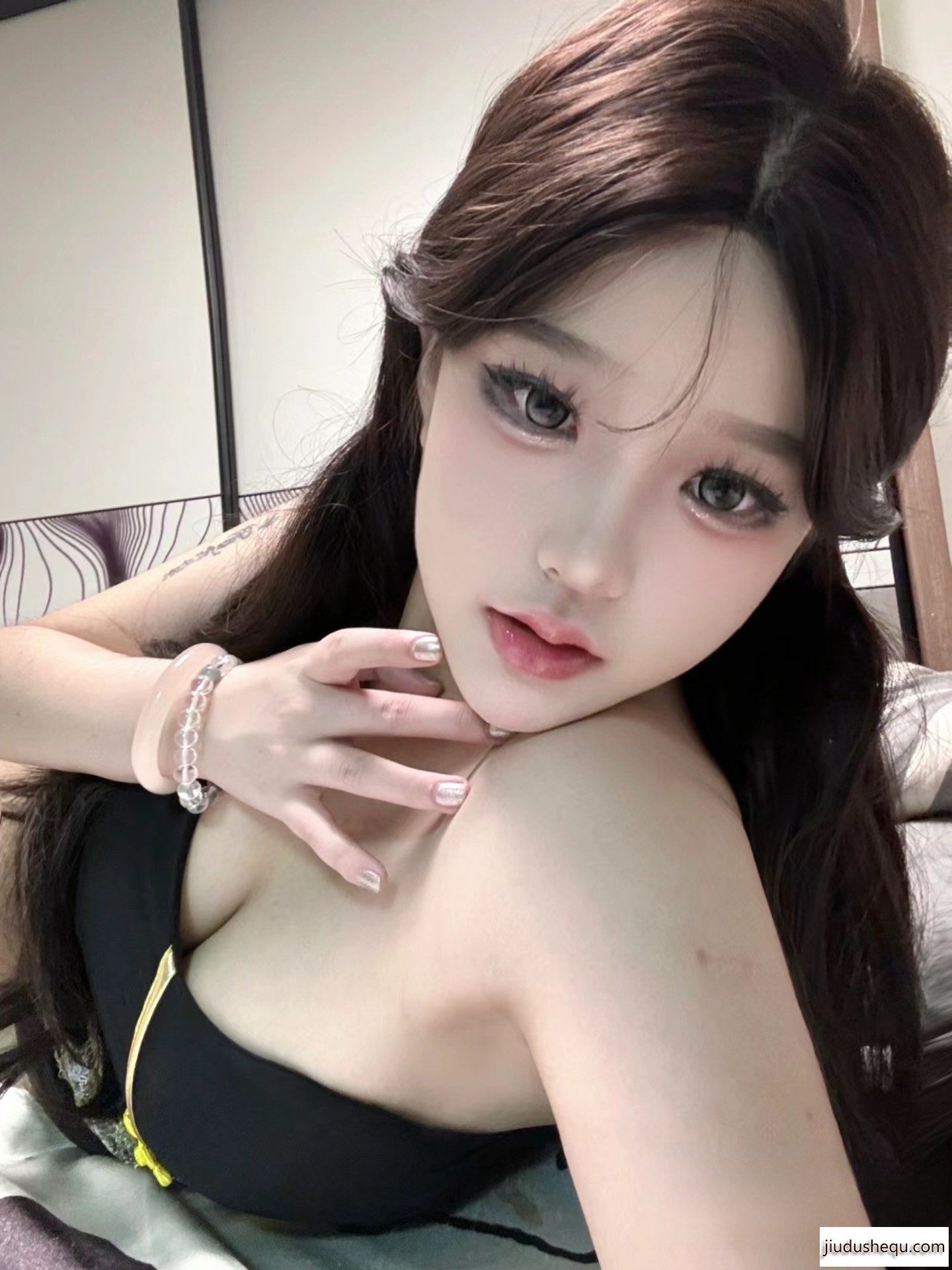 125199_HX8V9SKE3RN8JG7.jpg